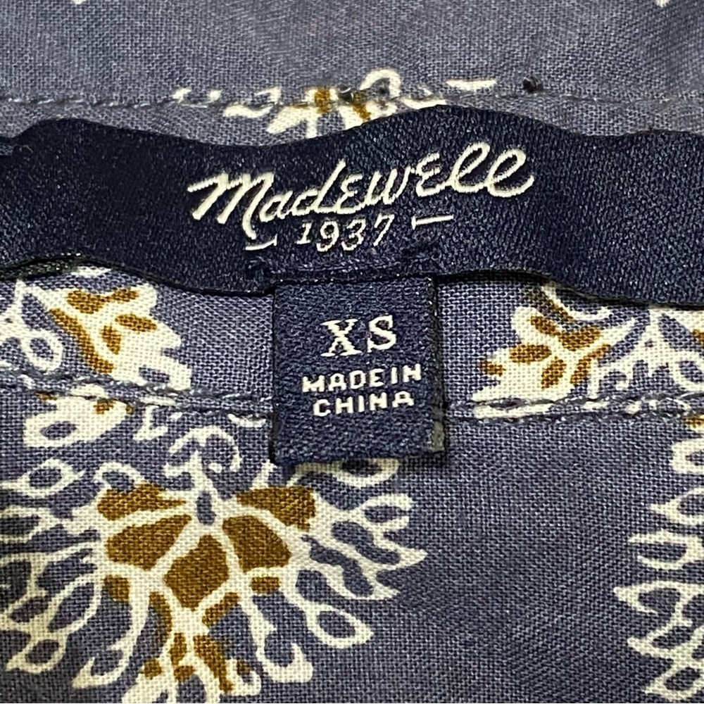 Madewell Blue Medallion Print Tunic XS High Low Hem Button Front Pockets - Picture 6 of 8